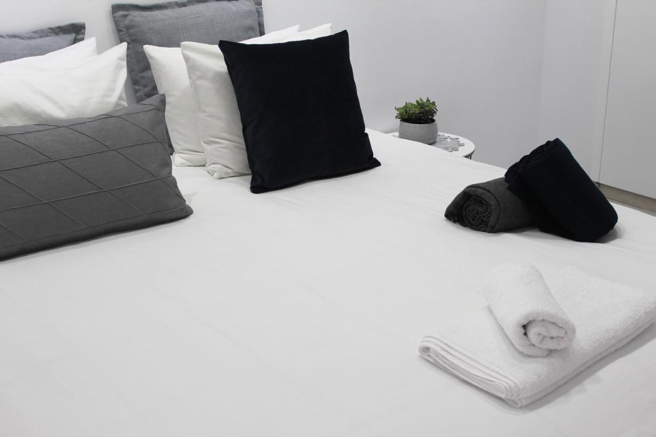 Olosuites ลิมาซอล ภายนอก รูปภาพ
